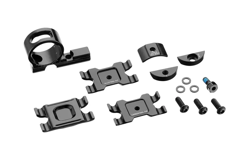 Cadex Tri Seatpost Saddle Clamp in Black