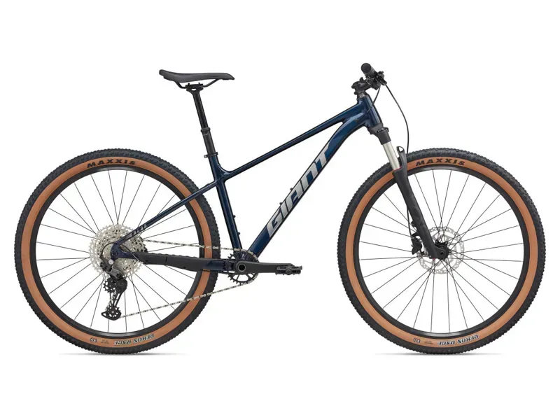 Giant Talon 0 27.5 Mountain Bike In Ultra Navy